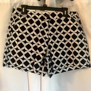 NWT Crown & Ivy Caroline Shorts